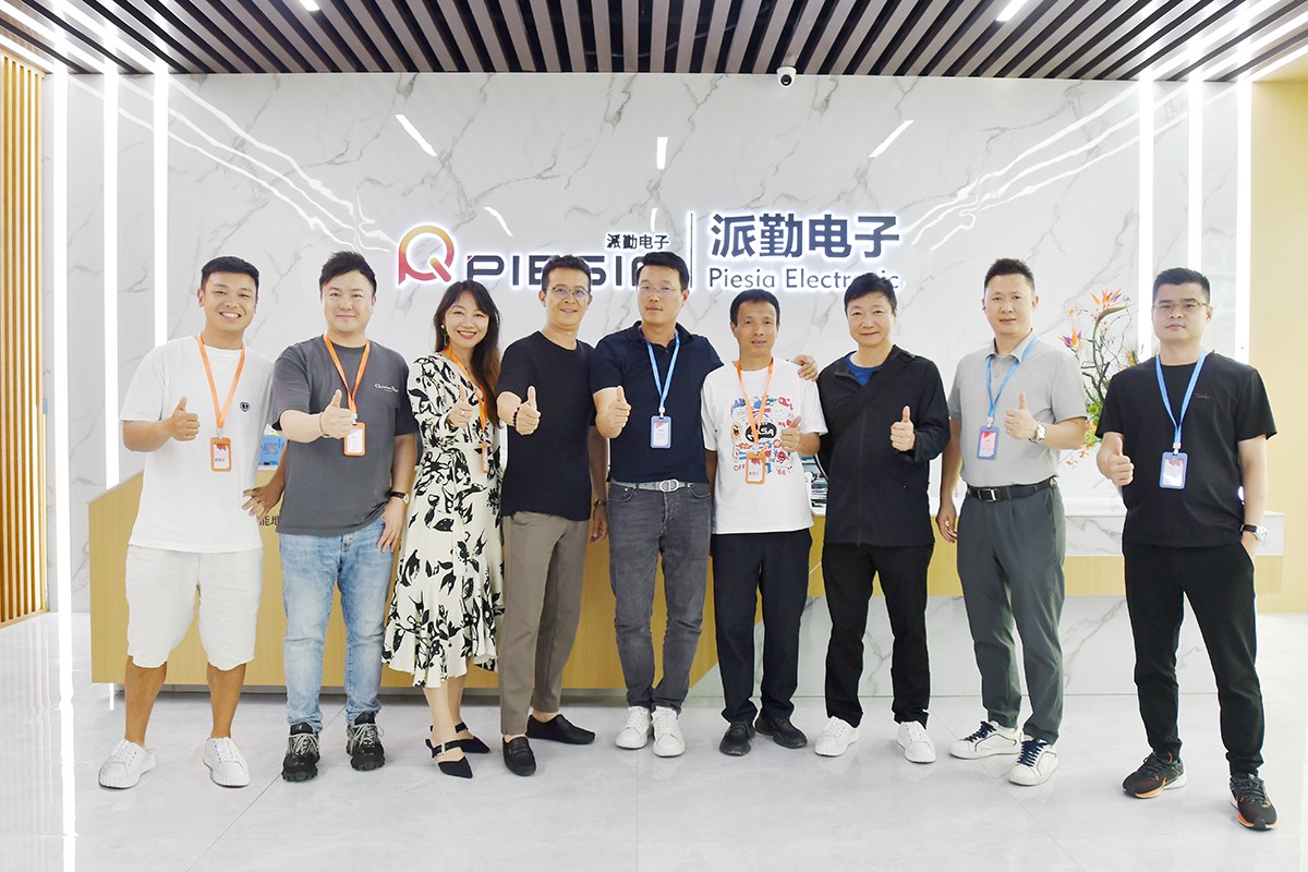 長(zhǎng)江商學(xué)院EMBA精英團(tuán)隊(duì)參訪派勤電子，共話創(chuàng)新發(fā)展！